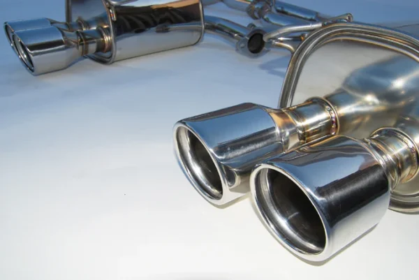 Invidia 11-14 Subaru WRX/STI Sedan Q300 Quad Rolled S.S.Tips Cat-Back Exhaust - Image 3