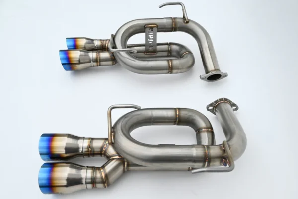 Invidia 22-Up Subaru WRX Axle Back Twim Loop 3.5" Single Layer Titanium Tip Exhaust - Image 4