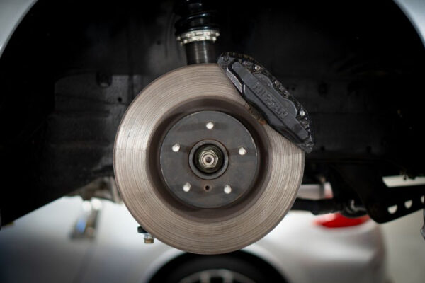 GKTech Z32/R32/S14/S15 Caliper Bracket to Suit 350Z/G35 Brembo Rotors